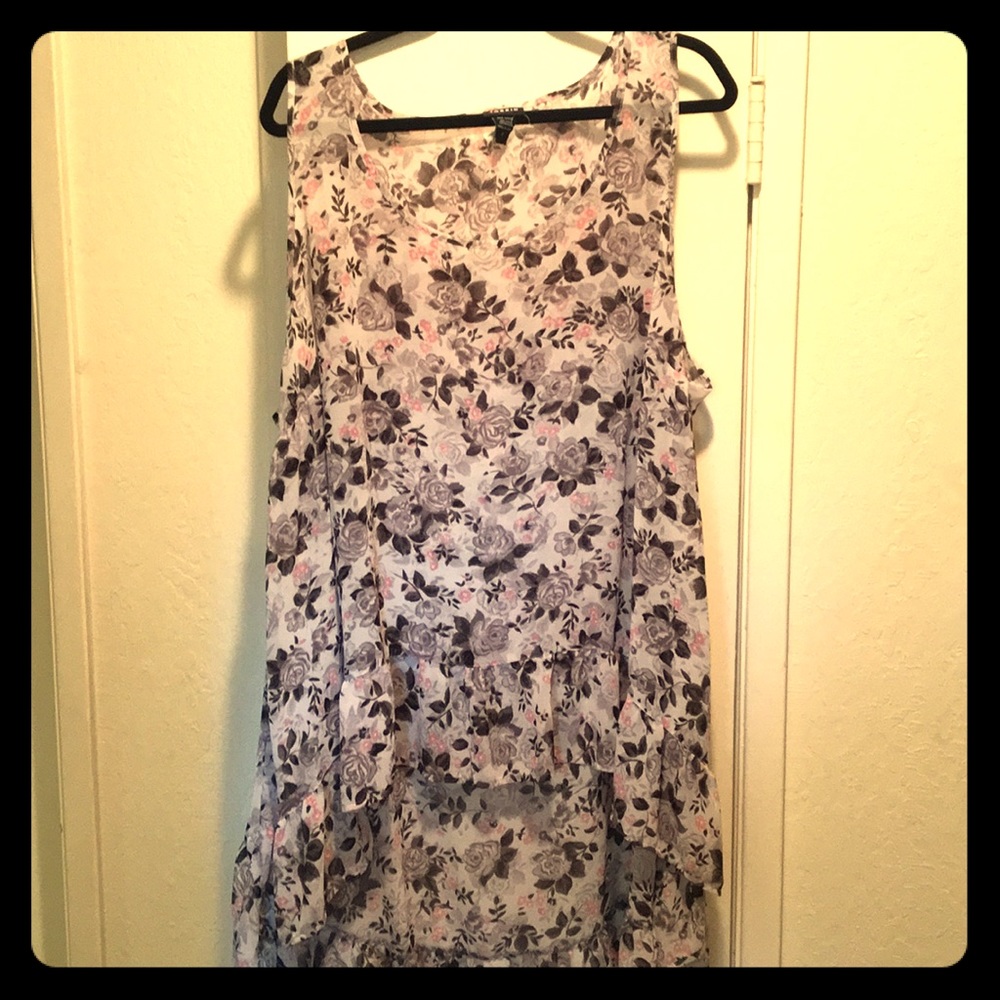 Torrid Tank Top hi-low